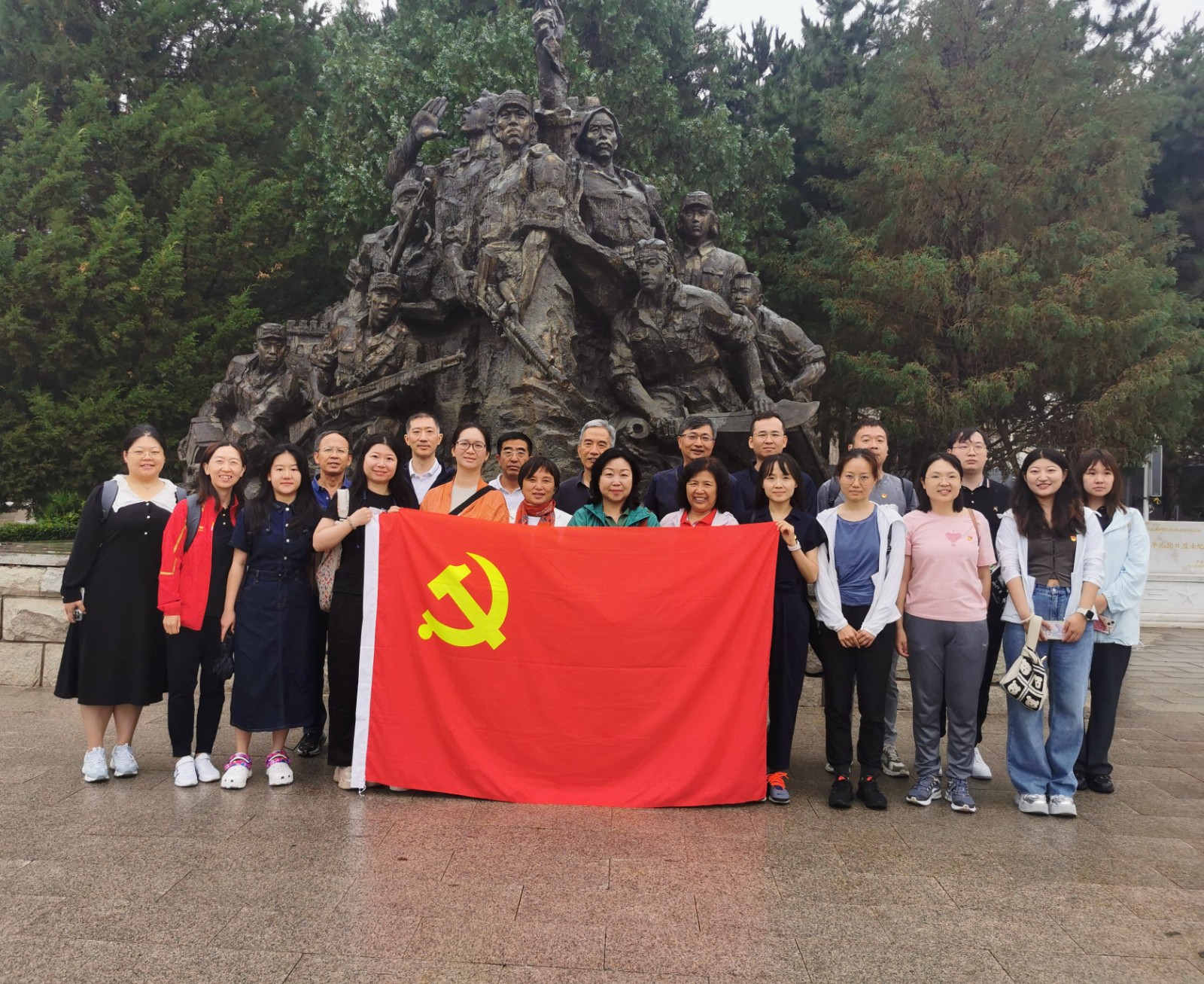 中国硅酸盐学会党支部开展主题党日教育活动